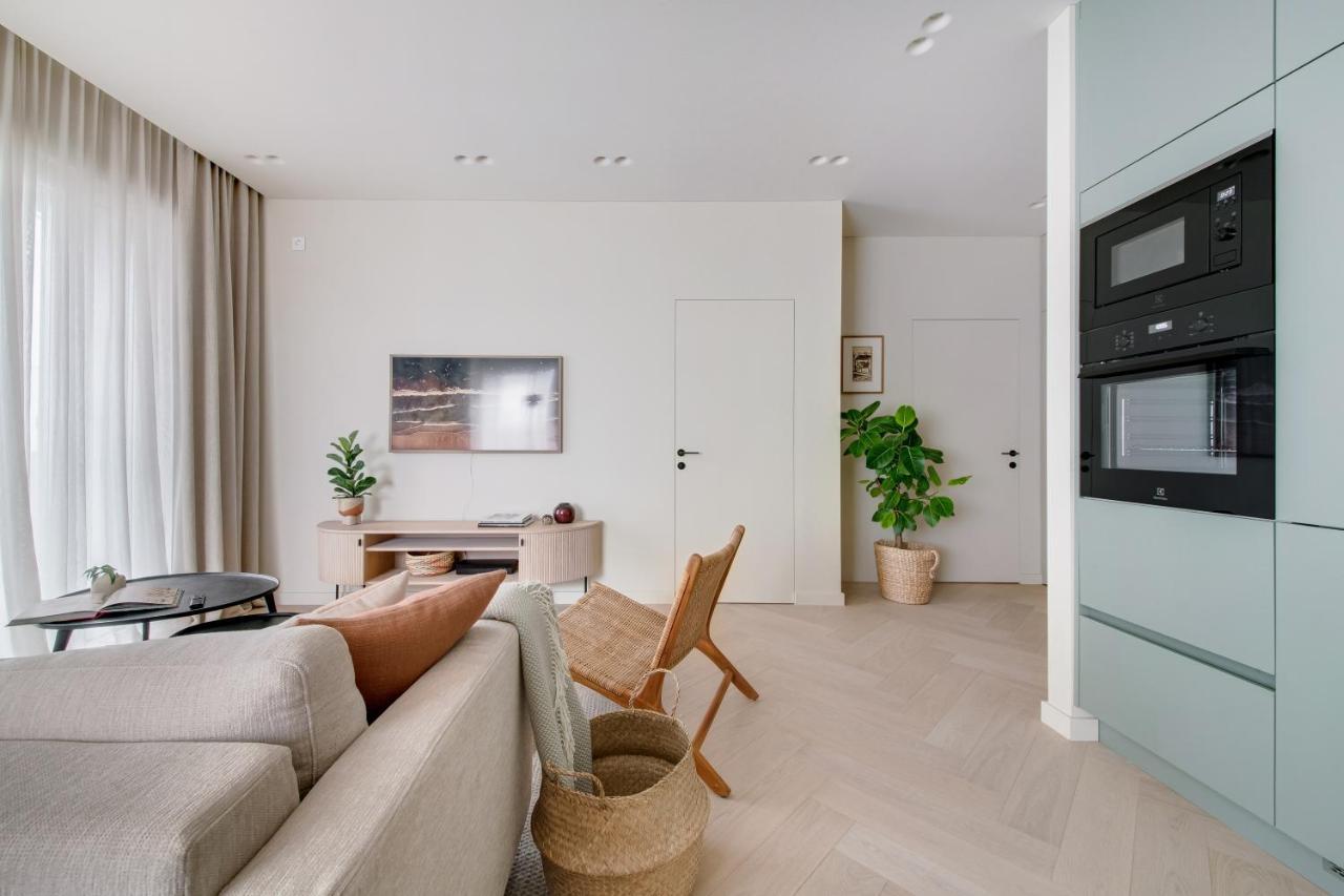 #Stayhere - Brand New Unique Designer 1Bdr In Trendy Neighbourhood Аеропорт Вільнюс Екстер'єр фото